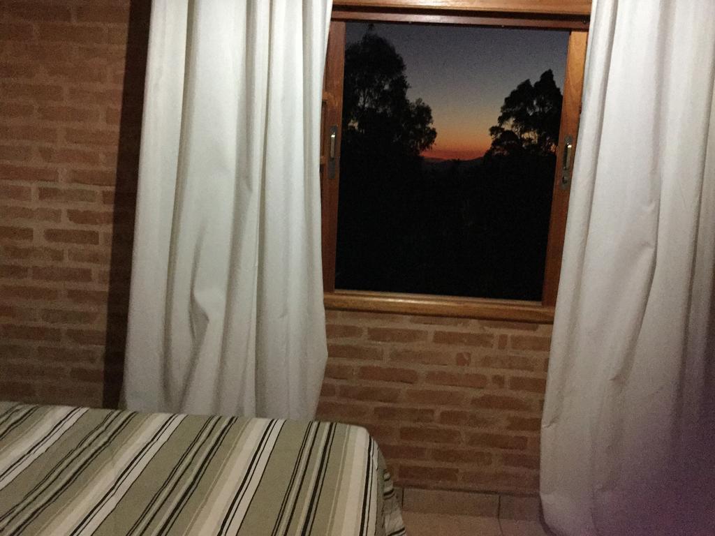 Hotel Abrigo Da Reserva Santo Antônio do Pinhal Zimmer foto